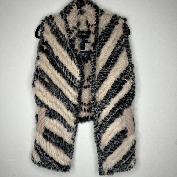 Marc by Marc Jacobs Cream Black Striped Knitted Soft Rabbit Fur Pocket Vest OS - Picture 5 of 16